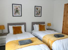 Ideal Lodgings in Bury - Whitefield，位于贝里的酒店