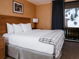 猛犸山旅馆，位于马姆莫斯湖Mammoth Mountain附近的酒店