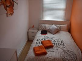 03 Bedroom Apartment-Self Check in，位于伦敦沃尔瑟姆斯托中心附近的酒店