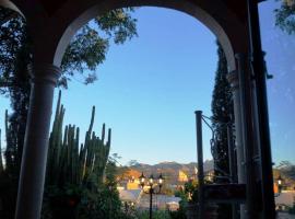 Casa Bugambilias Hotel Boutique，位于Calvillo的酒店