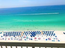 Beach Front 18th Flr, Best Ocean View, New Upgrades，位于德斯坦的Spa酒店