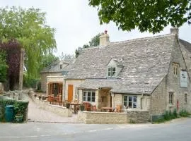 The Plough Inn