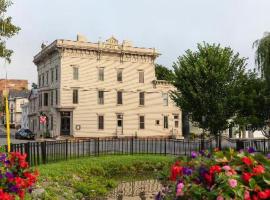 Stewart House Hotel，位于Athens的酒店