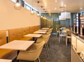 B&B HOTEL e Apartamentos Felgueiras，位于费尔盖拉什的酒店