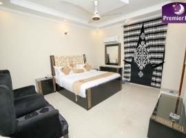 Premier Inn Grand Gulberg Lahore，位于拉合尔的酒店