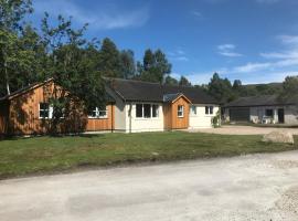 East Park B&B，位于罗伊桥的酒店