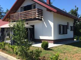 Holiday Home Kuća GORICA BLANCA，位于弗济内的酒店