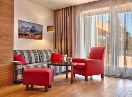 PRIVILEGED LESNÁ - with Garden Terrace, Tatranská Lomnica 2 km，位于斯塔拉·里斯拉的酒店