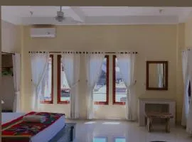 Tasik Dumun Homestay and Waroeng