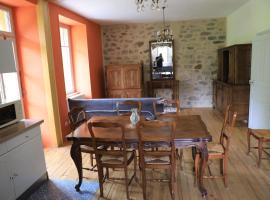 Gîte de Truyère，位于特吕耶尔河畔昂特赖格的酒店
