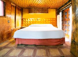 La Cabaña Del Tata，位于La Marquesa的酒店