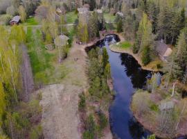 Vango Holiday Village，位于Laiksaare的酒店