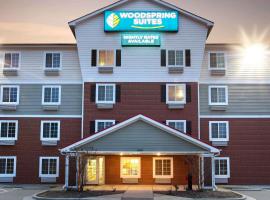 WoodSpring Suites Raleigh Northeast Wake Forest，位于罗利的酒店