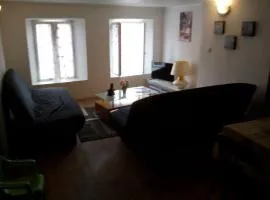 Duplex 2 au centre de MIRECOURT