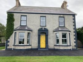 Ballyginniff Farm House，位于克拉姆林的住宿加早餐旅馆