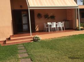 La Casa sotto la Torre antica，位于奇亚的酒店