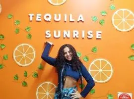 Tequila Sunrise Hostel Adelaide