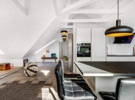 aday - Penthouse 3 bedroom - Heart of Aalborg，位于奥尔堡的公寓