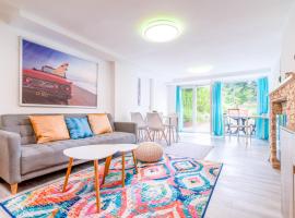 Cosy and Colorful apartment Szentendre，位于圣安德烈的酒店