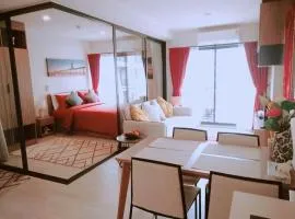 Hua Hin La Casita Beautiful Two Bedroom Condo With Great Views