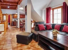 Karpacz Deptak, Sun & Snow