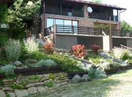 Chata pri Vode，位于Kelča的海滩酒店