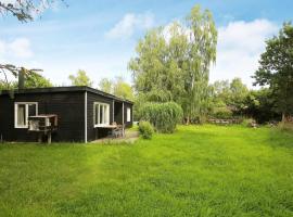 Two-Bedroom Holiday home in Jægerspris 1，位于Hornsved的酒店