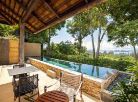 SAMSAM Yao Noi - ANDAMAN MAGIC & ART VILLAS，位于阁遥岛的酒店