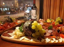 Hotel Slavonija，位于温科夫齐的酒店