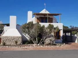 Sea Pearl Holiday Home