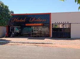 Hotel Rilton，位于卡罗莱纳卡罗利纳机场 - CLN附近的酒店