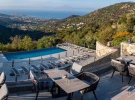 Hotel La Santa，位于Santa-Reparata-di-Balagna的酒店