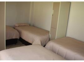 Abuelita Guesthouse - Room 1，位于Lephalale的酒店
