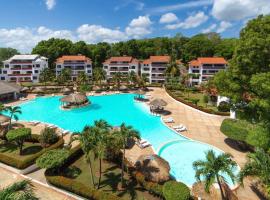 The biggest swimming pool in Sosua, frente a la piscina más grande en sosua，位于苏莎亚的酒店