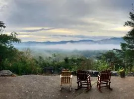Lodge at Bradley Mtn