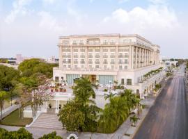 梅里达美洲庆典酒店，位于梅里达Paseo de Montejo的酒店
