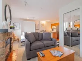 Eagle Lodge by Outpost Whistler