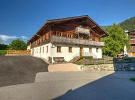 Chalet Rastenhof - Urlaub auf dem Bauernhof in Österreich