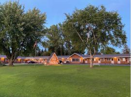 The River Hills Motel - Algoma, WI - Near Door County，位于Algoma的酒店