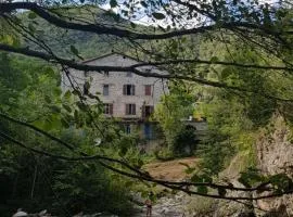 麦斯麦纽凯斯酒店