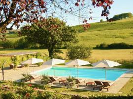 Villa La Mura - Luxury Pool by the Vineyard，位于科斯蒂廖莱达斯蒂的酒店