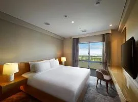 ANA Crowne Plaza Resort Okinawa Uruma Hills By IHG
