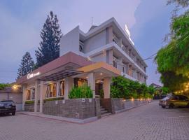 Citrus-House com Hotel，位于茂物Bogor Timur的酒店