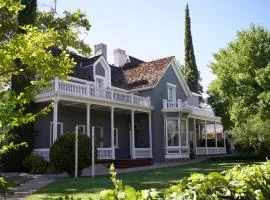 The Mulberry Inn -An Historic Bed and Breakfast