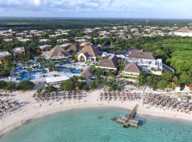 Bahia Principe Luxury Akumal - All Inclusive，位于艾库玛尔的酒店
