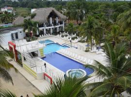 Hotel Playa Blanca - San Antero，位于圣安特罗的带按摩浴缸的酒店