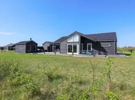 10 person holiday home in Brovst