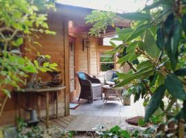 B&B Aquavert，位于图尔奈的带热水浴缸的酒店