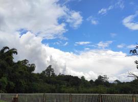 依陪兰迪亚公园高尔夫球旅馆，位于伊瓜苏Iguazu national Park Entrance附近的酒店