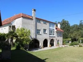 Os Areeiros Turismo Rural & Bodega